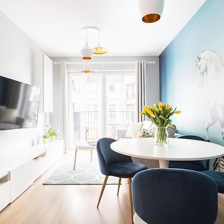 H2 Apartment- Gasiorowskich 4 - Parking Podziemny - Self Check In 24H - Mtp Targi - Pkp - Sklep Netto W Budynku Познан Екстериор снимка