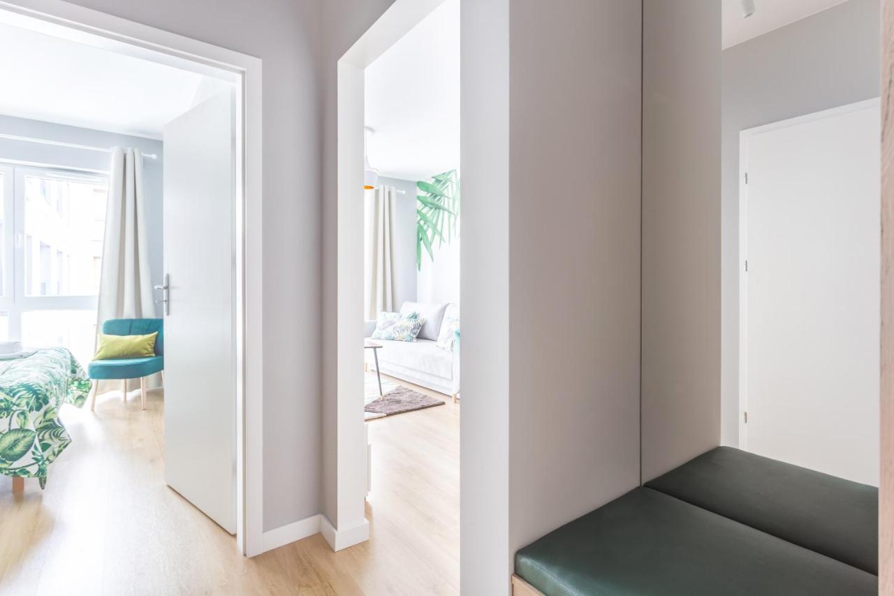 H2 Apartment- Gasiorowskich 4 - Parking Podziemny - Self Check In 24H - Mtp Targi - Pkp - Sklep Netto W Budynku Познан Екстериор снимка
