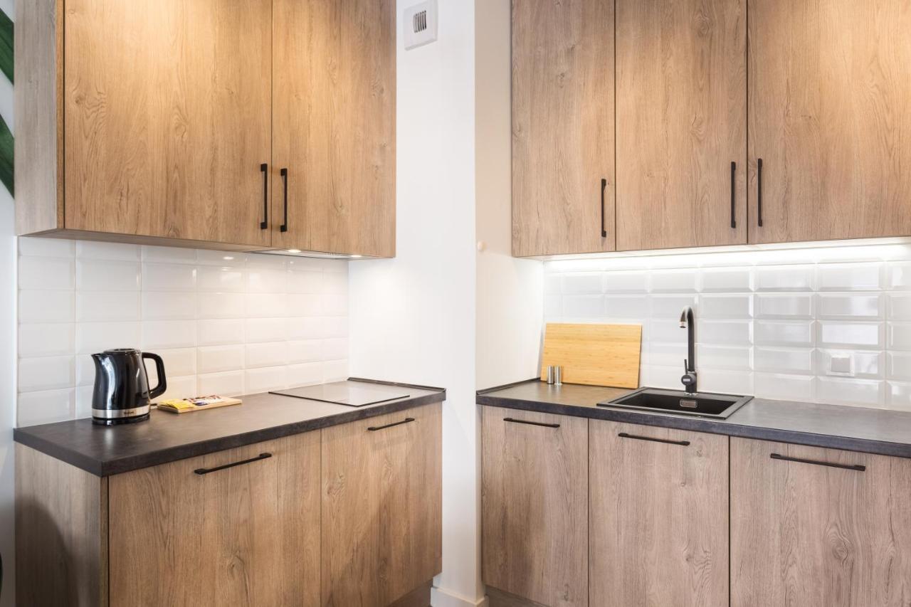 H2 Apartment- Gasiorowskich 4 - Parking Podziemny - Self Check In 24H - Mtp Targi - Pkp - Sklep Netto W Budynku Познан Екстериор снимка